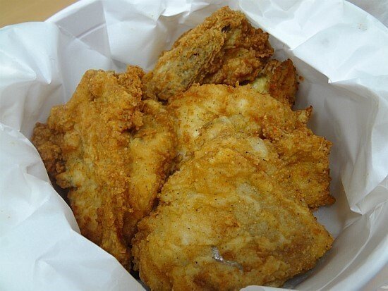 짜다충에 굴복해서 결국 현지화된 KFC 메뉴.jpg | 인스티즈